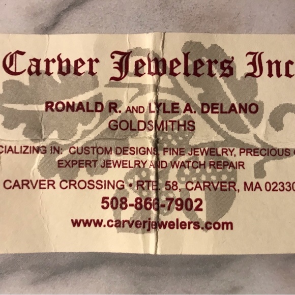 Diamond Ring- 14k Yellow Gold - Picture 10 of 11